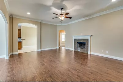 309 Hudson Lane, Burleson, TX 76028 - Photo 5
