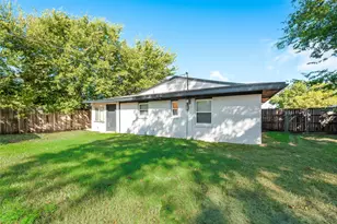 2536 Maverick Ave, Dallas, TX 75228 - Photo 17