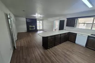1018 Clark, Mexia, TX 76667 - Photo 3