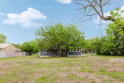 524 W Roberts Street, Gorman, TX 76454 - Photo 33
