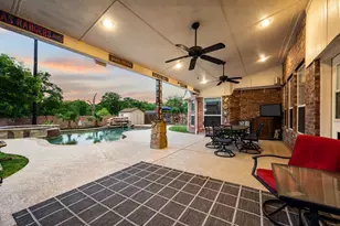 5406 Timber Park Dr, Flower Mound, TX 75028 - Photo 3