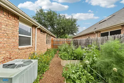 1013 Warbler, Aubrey, TX 76227 - Photo 39