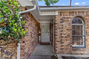3918 Winston Dr, Denton, TX 76210 - Photo 3
