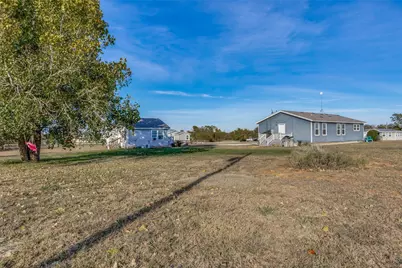 113 McCrae Lane, Boyd, TX 76023 - Photo 19