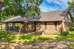 101 Meadow Ct, Weatherford, TX 76086 - Photo 31
