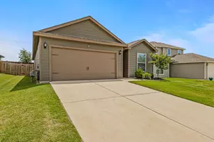 1916 Pondera St, Ponder, TX 76259 - Photo 25