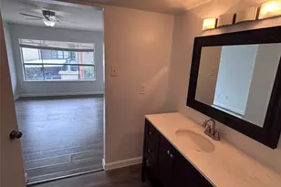 4300 Congress Ave, Dallas, TX 75219 - Photo 13