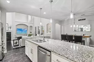 12819 Ridge Spring Dr, Frisco, TX 75035 - Photo 9