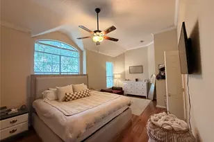 8640 Woodcreek Dr, Irving, TX 75063 - Photo 5