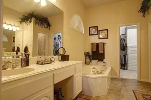 10317 Tambra Dr, Frisco, TX 75033 - Photo 17