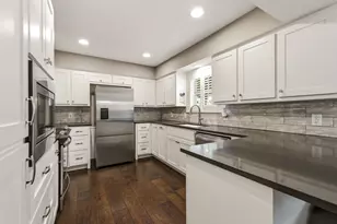 9519 Robin Meadow Dr, Dallas, TX 75243 - Photo 7