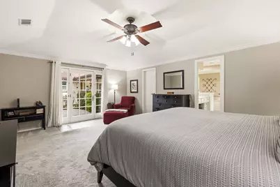 9519 Robin Meadow Drive, Dallas, TX 75243 - Photo 15