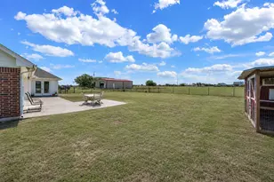 736 Audra Cir, Rhome, TX 76078 - Photo 21