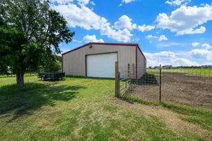 736 Audra Cir, Rhome, TX 76078 - Photo 23