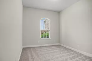 140 Crystal Lk Ln, Red Oak, TX 75154 - Photo 17