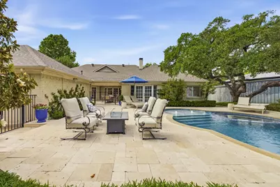 7043 Prestonshire Lane, Dallas, TX 75225 - Photo 31