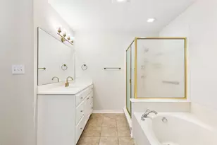 110 Crestway Dr, Cedar Hill, TX 75104 - Photo 17