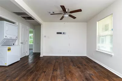 805 E Belt Line Road, DeSoto, TX 75115 - Photo 3