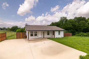 805 E Belt Line Rd, DeSoto, TX 75115 - Photo 1