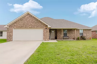 417 Colony Street, Eastland, TX 76448 - Photo 1