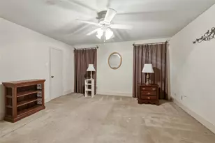 9319 Chimney Corner Ln, Dallas, TX 75243 - Photo 15