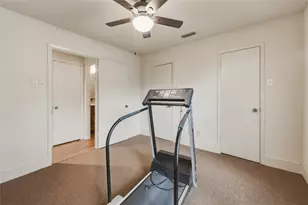 9319 Chimney Corner Ln, Dallas, TX 75243 - Photo 11