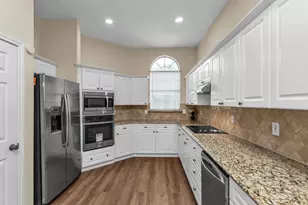 6015 Thursby Ave, Dallas, TX 75252 - Photo 13