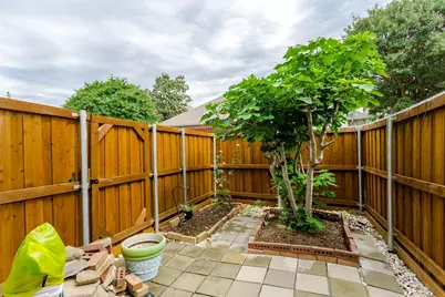 6015 Thursby Avenue, Dallas, TX 75252 - Photo 37