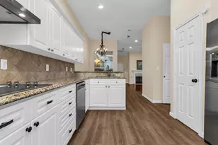 6015 Thursby Ave, Dallas, TX 75252 - Photo 17