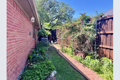 3601 Sailmaker Lane, Plano, TX 75023 - Photo 17