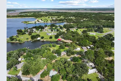 7406 Lakeview Drive, Bonham, TX 75418 - Photo 33