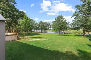 7406 Lakeview Dr, Bonham, TX 75418 - Photo 23