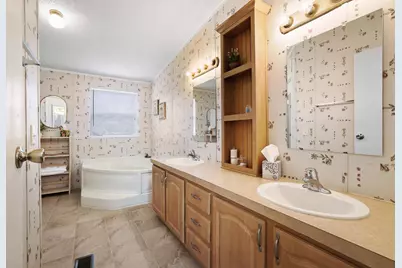 7406 Lakeview Drive, Bonham, TX 75418 - Photo 15