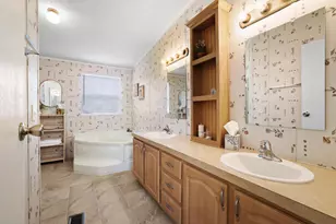 7406 Lakeview Dr, Bonham, TX 75418 - Photo 15