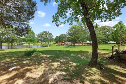 7406 Lakeview Drive, Bonham, TX 75418 - Photo 27