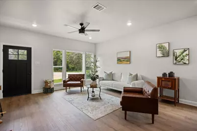 913 Colorado River Drive, Granbury, TX 76048 - Photo 5