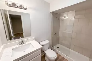 7444 Sandhurst Ln S, North Richland Hills, TX 76182 - Photo 17