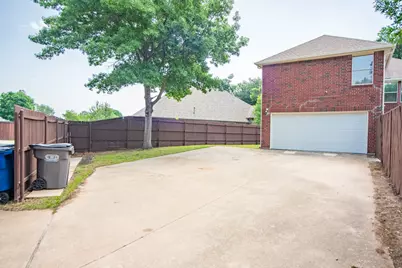 1705 Leander Court, Allen, TX 75002 - Photo 35