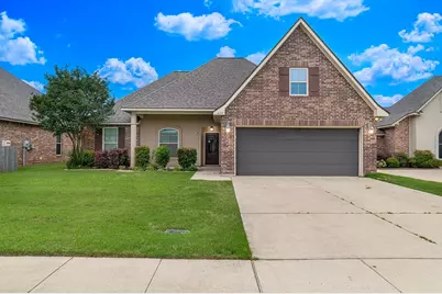 429 Remington, Bossier City, LA 71111 - Photo 1