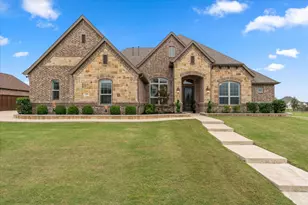 259 Broadmoor Dr, Haslet, TX 76052 - Photo 3