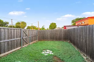 3301 Aurora St, Haltom City, TX 76117 - Photo 25