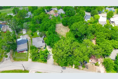 1324 W 10th Avenue, Corsicana, TX 75110 - Photo 5