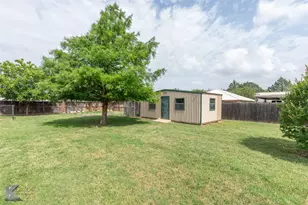 1070 Larned Ln, Abilene, TX 79602 - Photo 33
