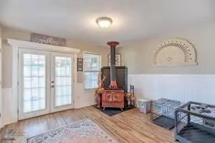 1070 Larned Ln, Abilene, TX 79602 - Photo 9