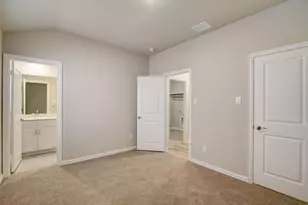 215 Teton St, Greenville, TX 75402 - Photo 31