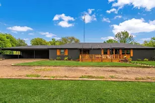 997 Vz County Road 4810, Ben Wheeler, TX 75754 - Photo 3