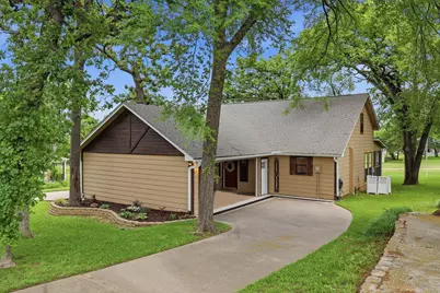 413 Cocopa Drive, Lake Kiowa, TX 76240 - Photo 5