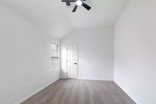 907 Greenfield Ct, Kennedale, TX 76060 - Photo 21