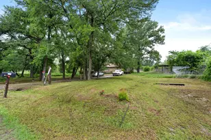 304 Summerall Ln, Red Oak, TX 75154 - Photo 21
