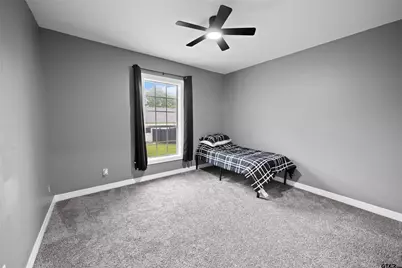808 N Jarvis Street, Troup, TX 75789 - Photo 17